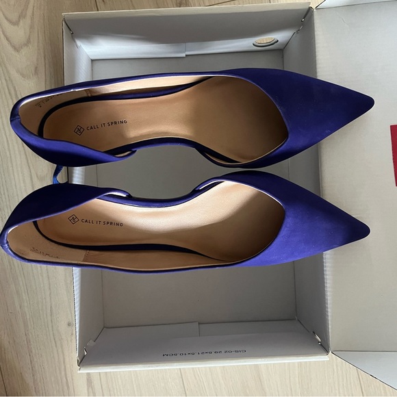 Call it spring suede kitten heels - Picture 2 of 2